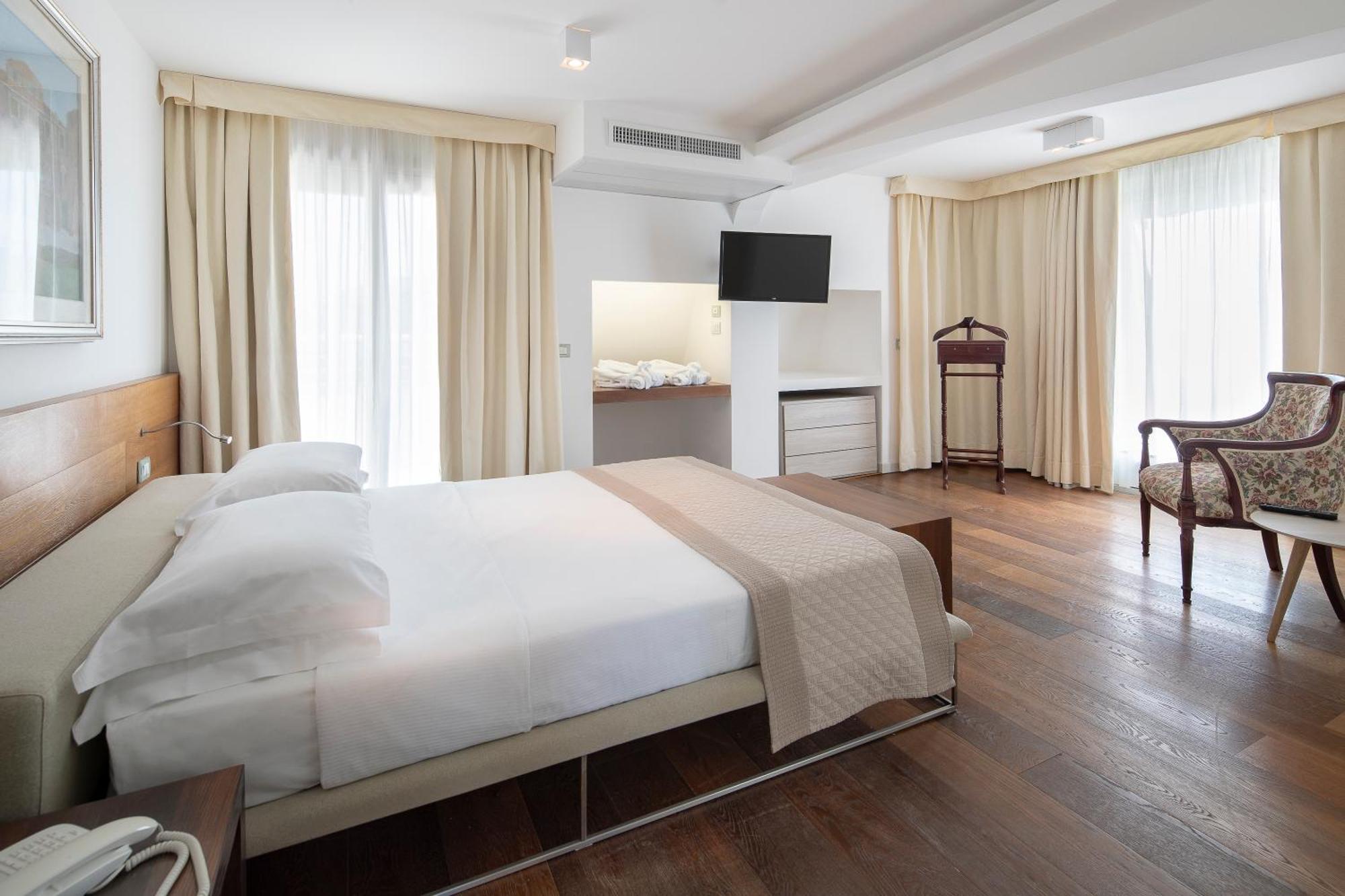 Fantinello Hotel كاوْرلي المظهر الخارجي الصورة