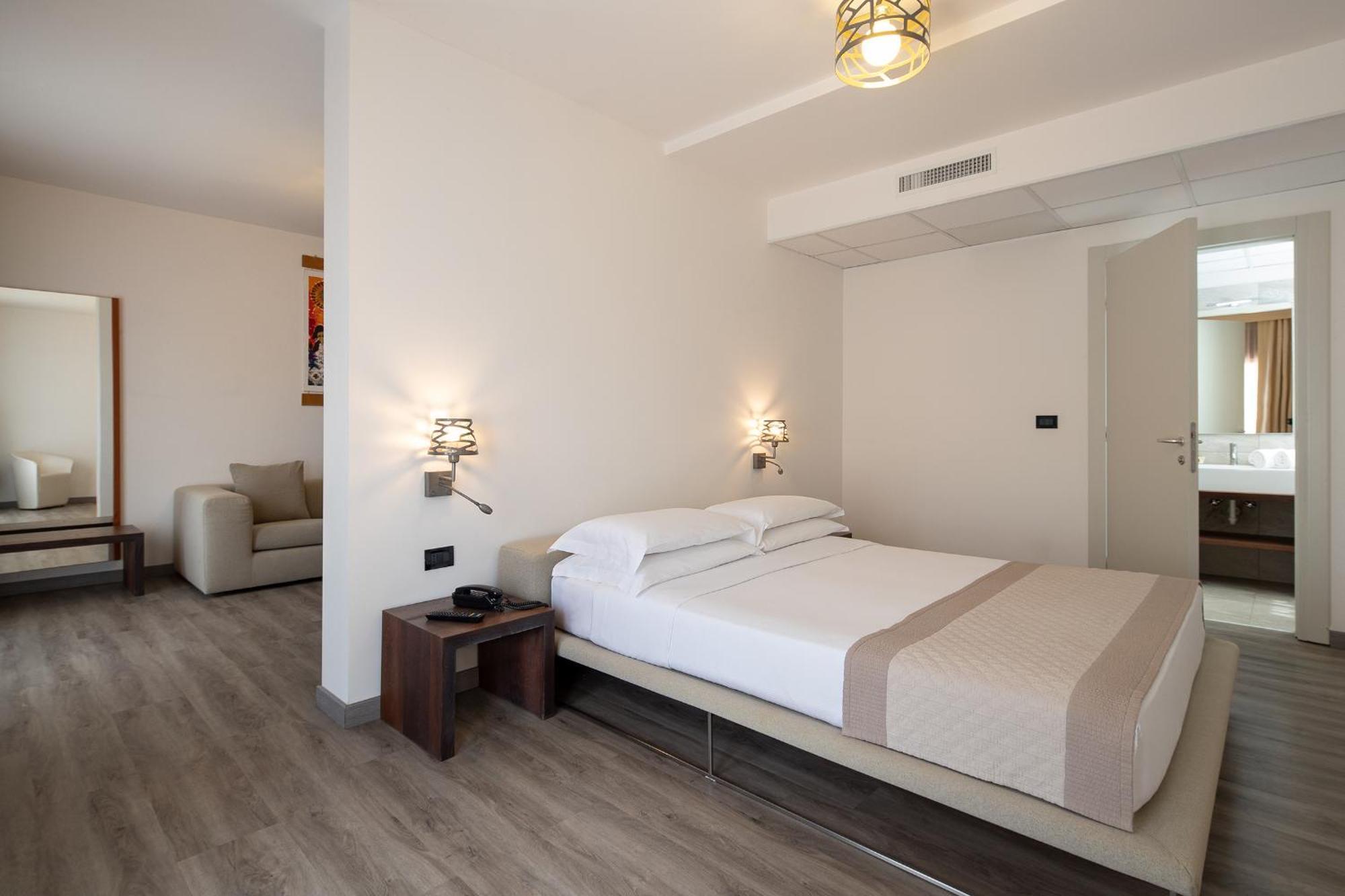 Fantinello Hotel كاوْرلي المظهر الخارجي الصورة