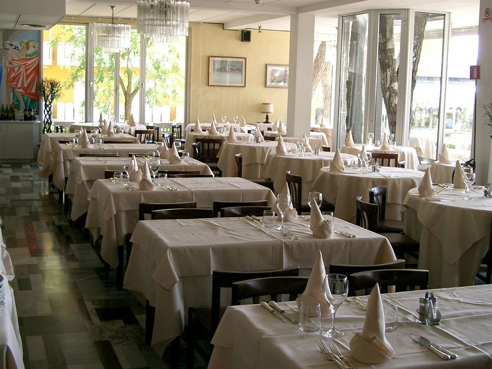 Fantinello Hotel كاوْرلي المظهر الخارجي الصورة