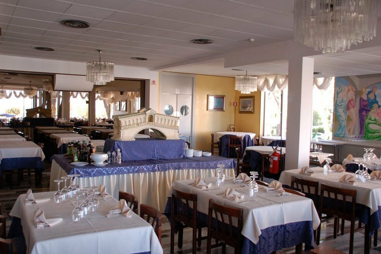 Fantinello Hotel كاوْرلي المظهر الخارجي الصورة